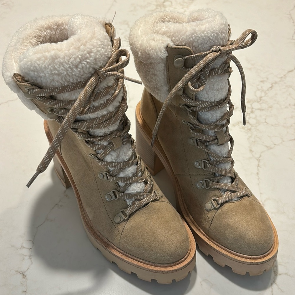Esprit Winter boots